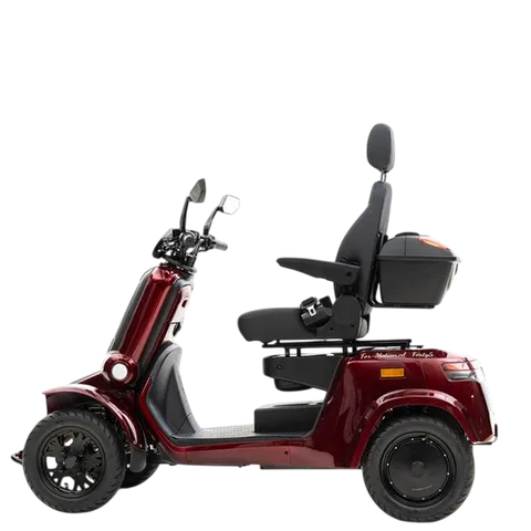Un scooter de movilidad For Motion de cuatro ruedas